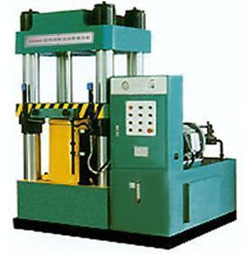 大型四柱液壓機(jī) 以150噸之力，詮釋誠信經(jīng)營(yíng)與精工細(xì)制